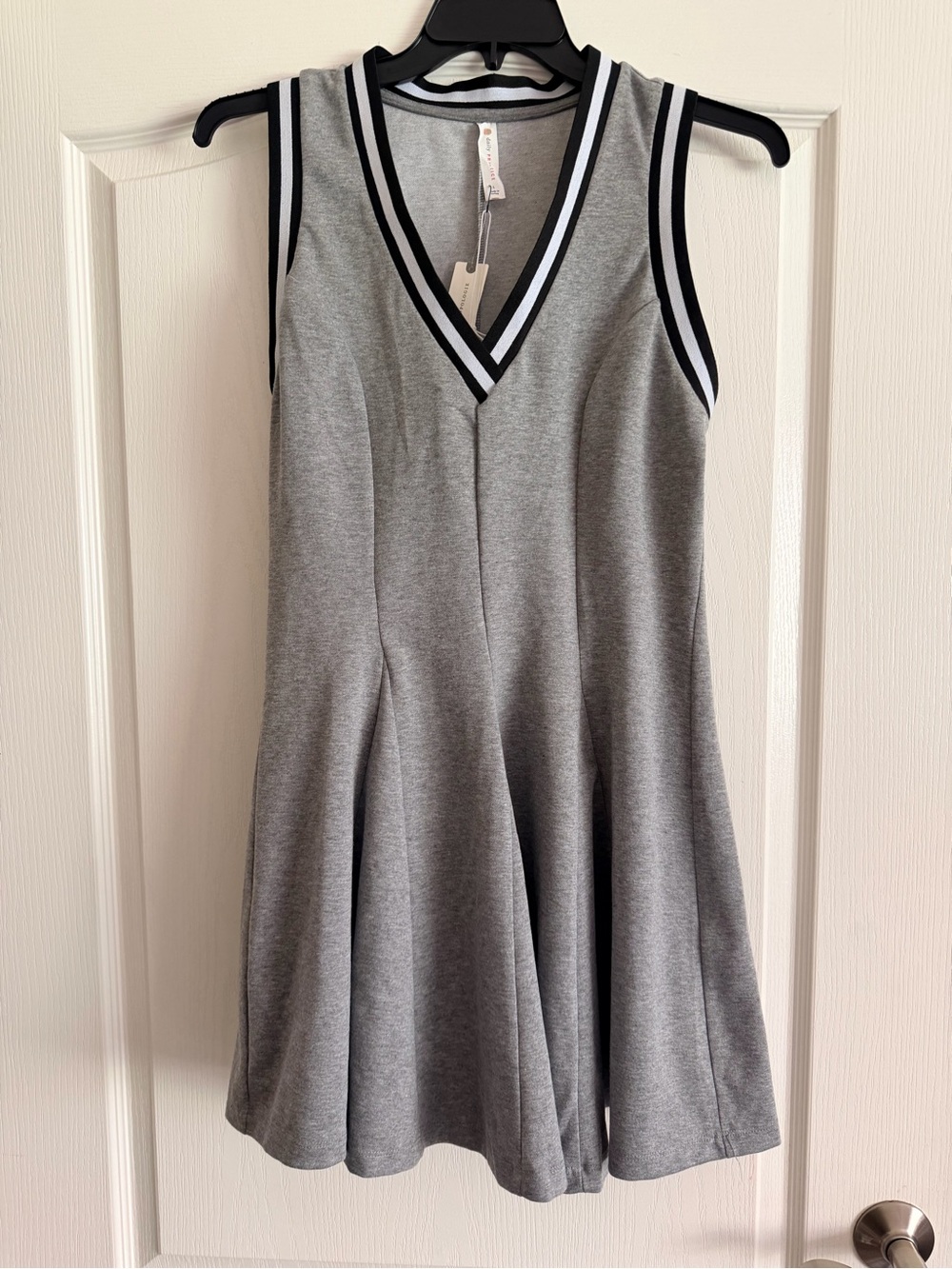 Anthropologie Gray Sleeveless V‑Neck Dress with Black & White Trim - Picture 3 of 3